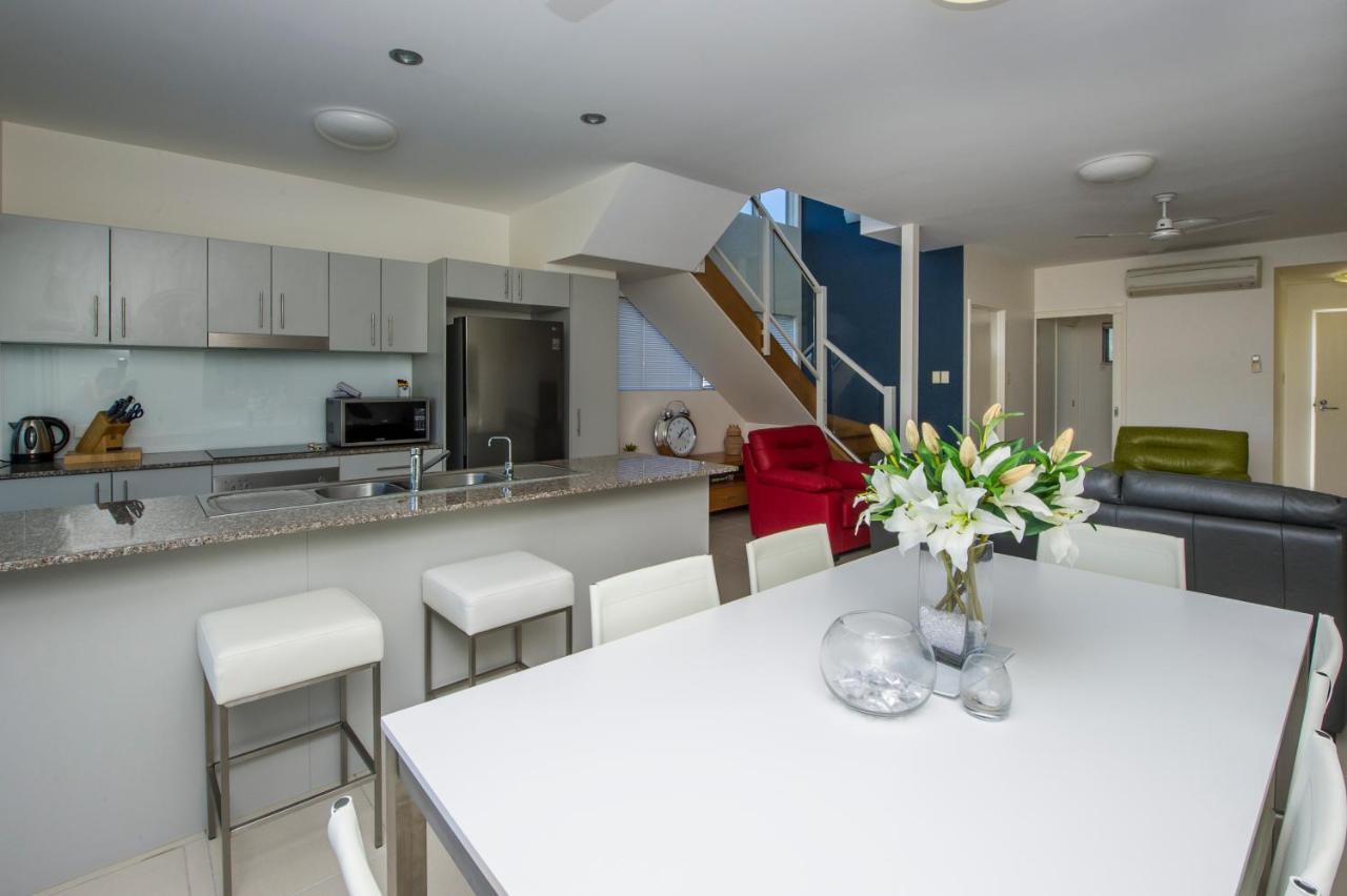 Beachside Magnetic Harbour Apartments Nelly Bay Εξωτερικό φωτογραφία