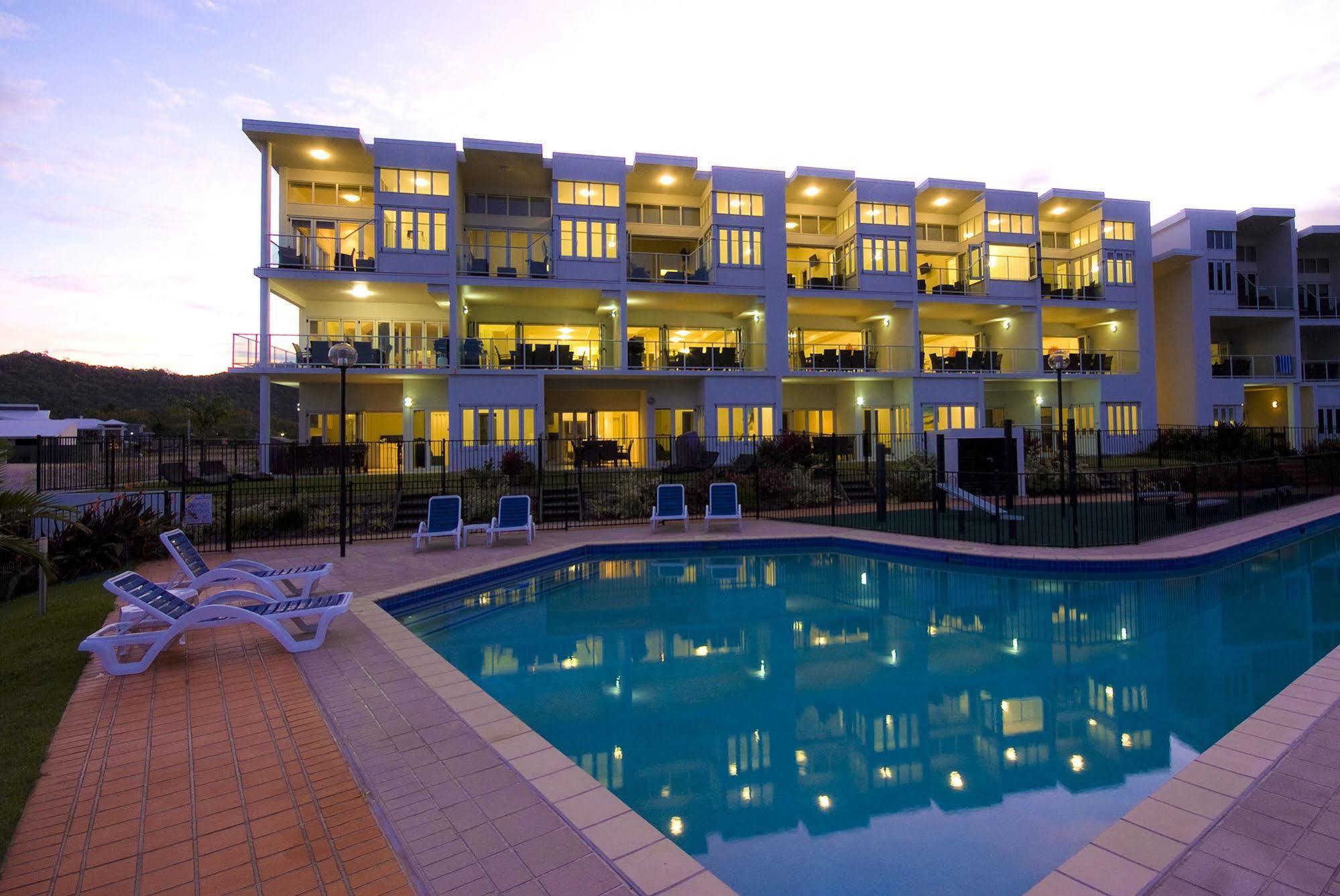 Beachside Magnetic Harbour Apartments Nelly Bay Εξωτερικό φωτογραφία