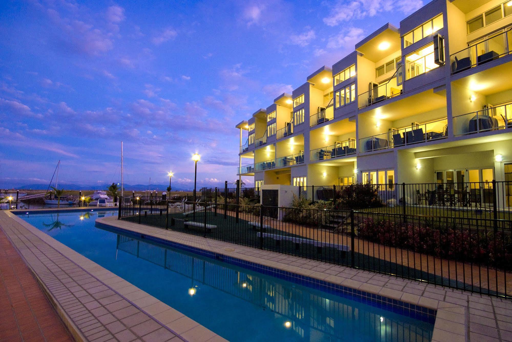Beachside Magnetic Harbour Apartments Nelly Bay Εξωτερικό φωτογραφία